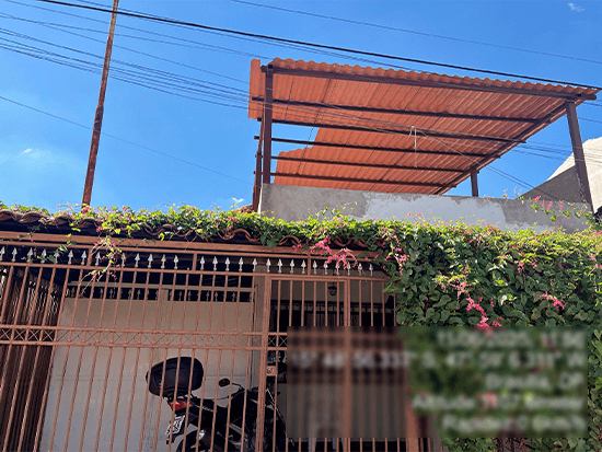 Casa - Brasília - DF - Residencial,Rural,Terreno Urbano,Comercial - Brasília/DF. Bairro SRIA/Guará. Conjunto V da QI – 04, sn. Casa 03. Áreas: construída 159,97m² e terreno 159,97m² (in loco). Matrícula 40.538 do 4º RI Local. - Não informado BR - lance mínimo R$ 650.986