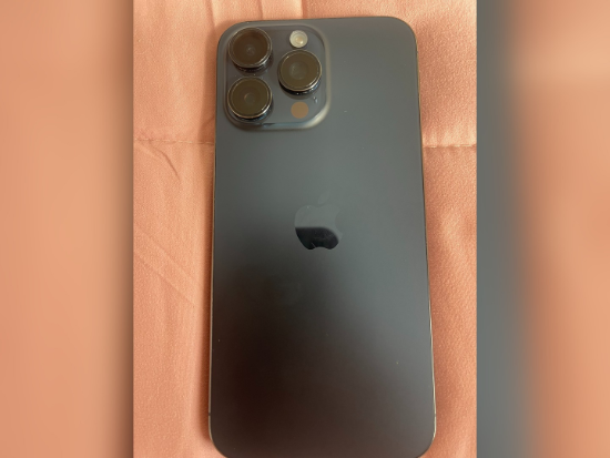 Iphone 15 Pro Max 256GB Azul Titanium - Conjunto de Bens Diversos - Rua Gabiroba BOTUVERÁ SC - lance mínimo R$ 3.000