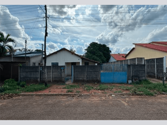 Casa - Itapirapuã - GO - Rural,Comercial,Residencial,Outros - Itapirapuã/GO. Centro (in loco). Rua 21, sn (Lote 3 da Quadra 74). Casa. Áreas: construída 111,08m² (in loco) e terreno 829,35m². Matrícula 1.153 (CNM 029355.2.0001153-81) do RI Local. - leilão extrajudicial - Não informado BR - lance mínimo R$ 70.000