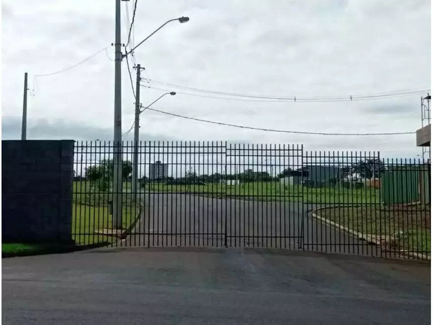 Casa à venda em leilão - leilão judicial - Ribeirão Preto SP - lance mínimo R$ 1.179.808