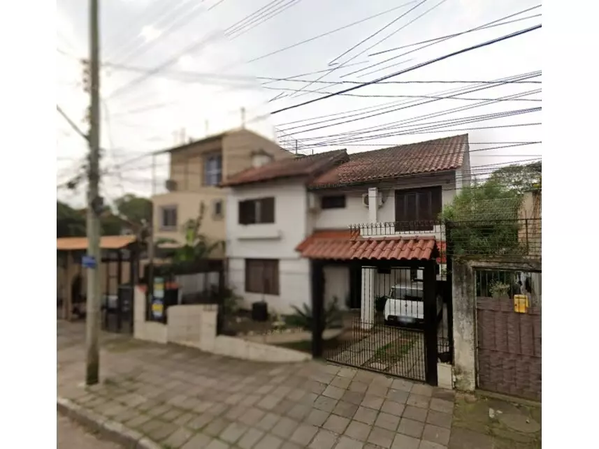 Casa à venda em leilão - leilão extrajudicial - Porto Alegre RS - lance mínimo R$ 385.000