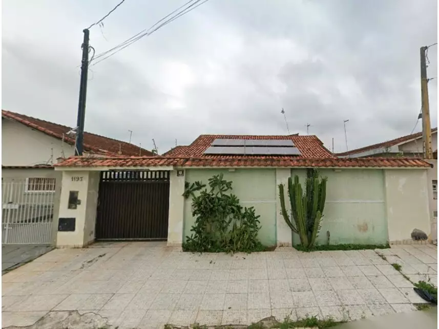 Casa à venda em leilão - leilão extrajudicial - Peruíbe SP - lance mínimo R$ 380.000