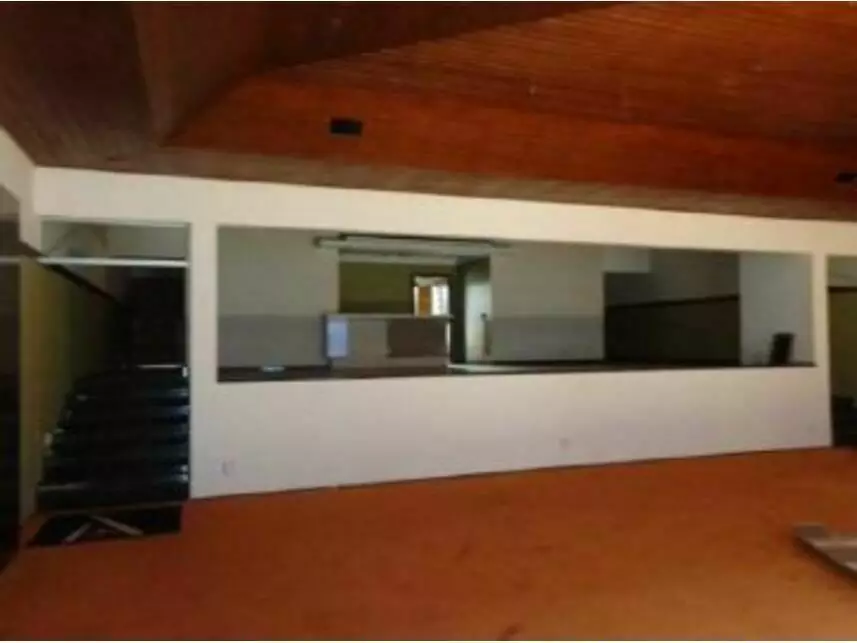 Prédio Comercial à venda em leilão - leilão extrajudicial - Itapuí SP - lance mínimo R$ 280.000