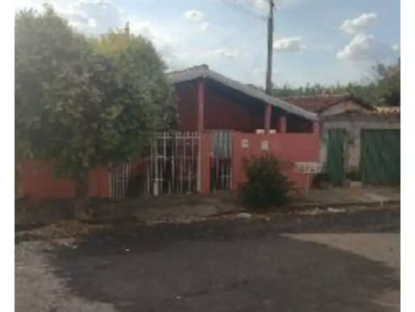 Casa à venda em leilão - leilão extrajudicial - Cafelândia SP - lance mínimo R$ 142.065