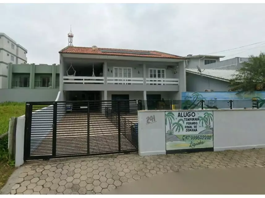Casa à venda em leilão - leilão extrajudicial - São Francisco do Sul SC - lance mínimo R$ 690.000