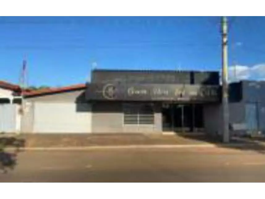 Casa à venda em leilão - leilão extrajudicial - Iporá GO - lance mínimo R$ 283.569