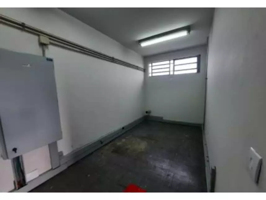 Prédio Comercial à venda em leilão - leilão extrajudicial - São Leopoldo RS - lance mínimo R$ 990.000