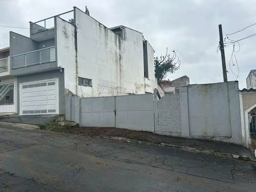 Casa à venda em leilão - leilão extrajudicial - São Paulo SP - lance mínimo R$ 989.000