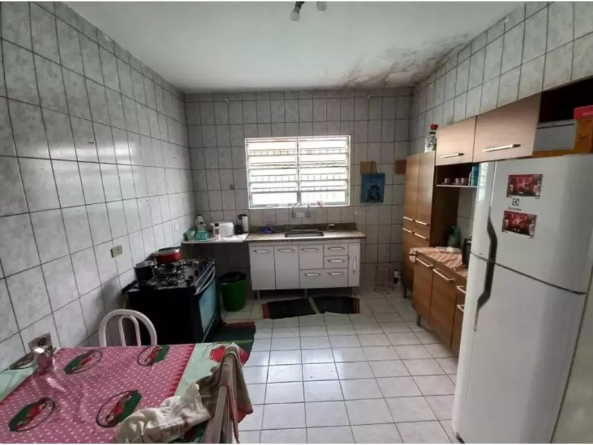 Casa à venda em leilão - leilão judicial - São Paulo SP - lance mínimo R$ 193.999