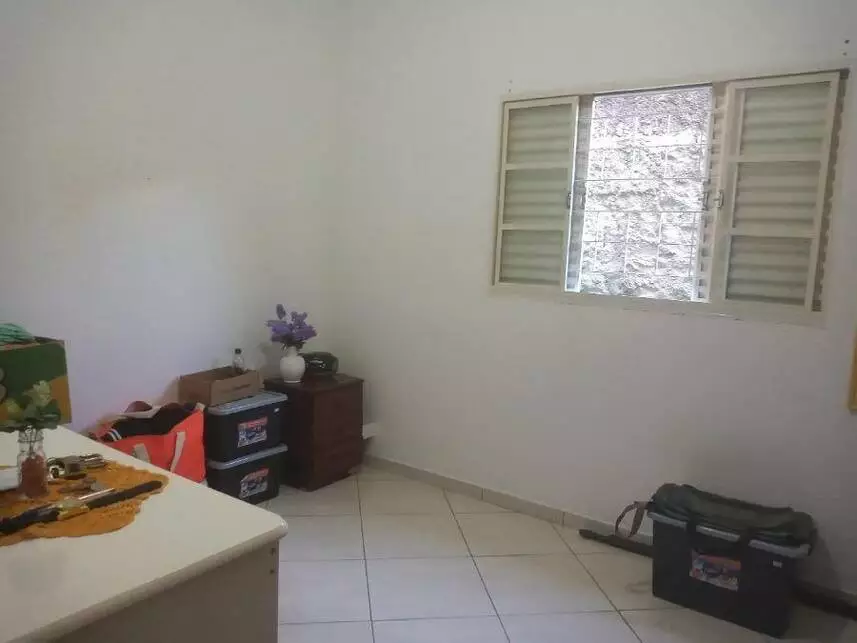 Casa à venda em leilão - leilão extrajudicial - Lorena SP - lance mínimo R$ 180.000