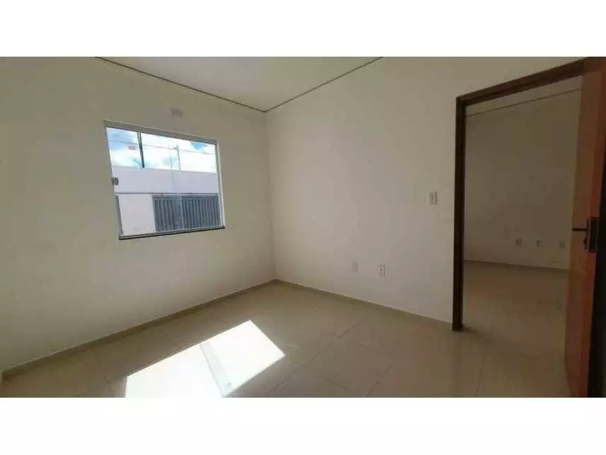 Casa à venda em leilão - leilão extrajudicial - Missão Velha CE - lance mínimo R$ 110.797