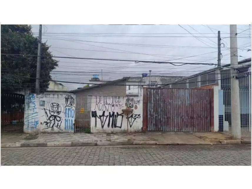 Casa à venda em leilão - leilão extrajudicial - Suzano SP - lance mínimo R$ 308.050