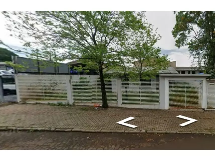 Casa à venda em leilão - leilão extrajudicial - Dois Vizinhos PR - lance mínimo R$ 266.000