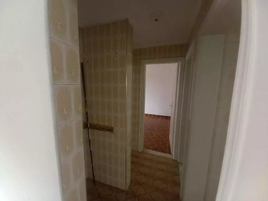 Apartamento à venda em leilão - leilão extrajudicial - São Vicente SP - lance mínimo R$ 162.000