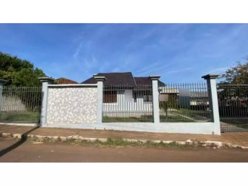 Casa à venda em leilão - leilão extrajudicial - Santo Ângelo RS - lance mínimo R$ 448.400