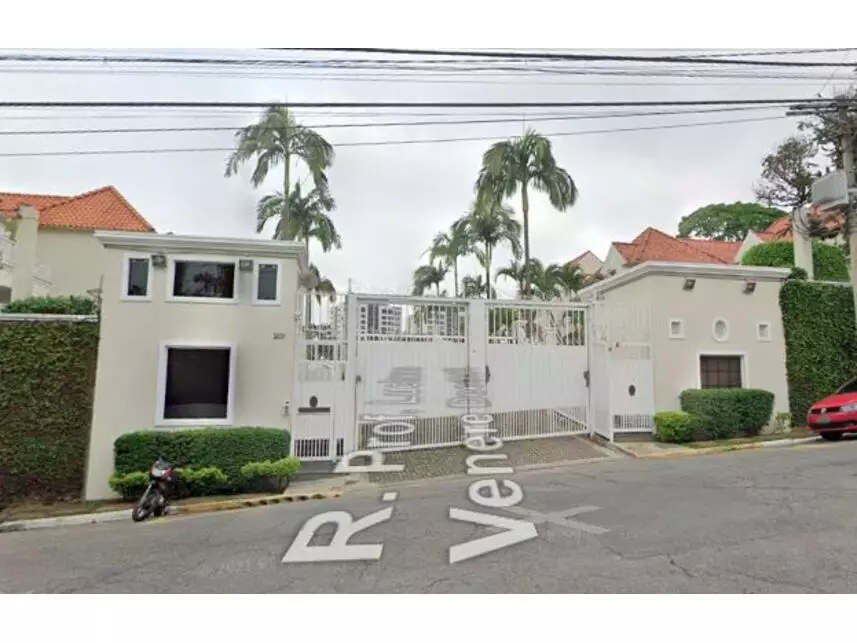 Casa à venda em leilão - leilão extrajudicial - São Paulo SP - lance mínimo R$ 1.920.000