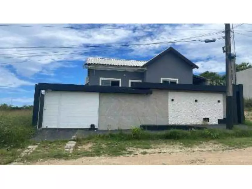 Casa à venda em leilão - leilão extrajudicial - Iguaba Grande RJ - lance mínimo R$ 587.820