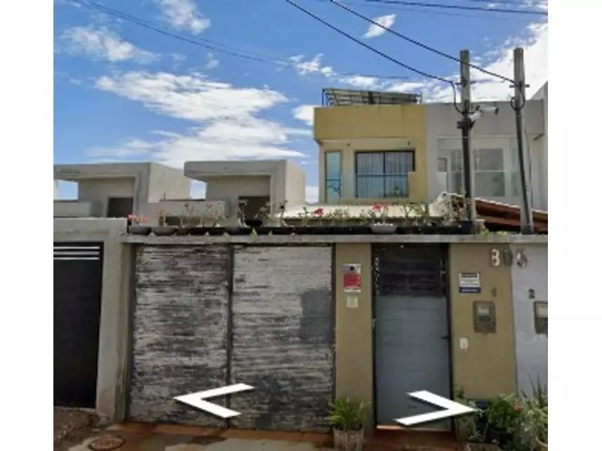 Casa à venda em leilão - leilão extrajudicial - Rio de Janeiro RJ - lance mínimo R$ 281.200