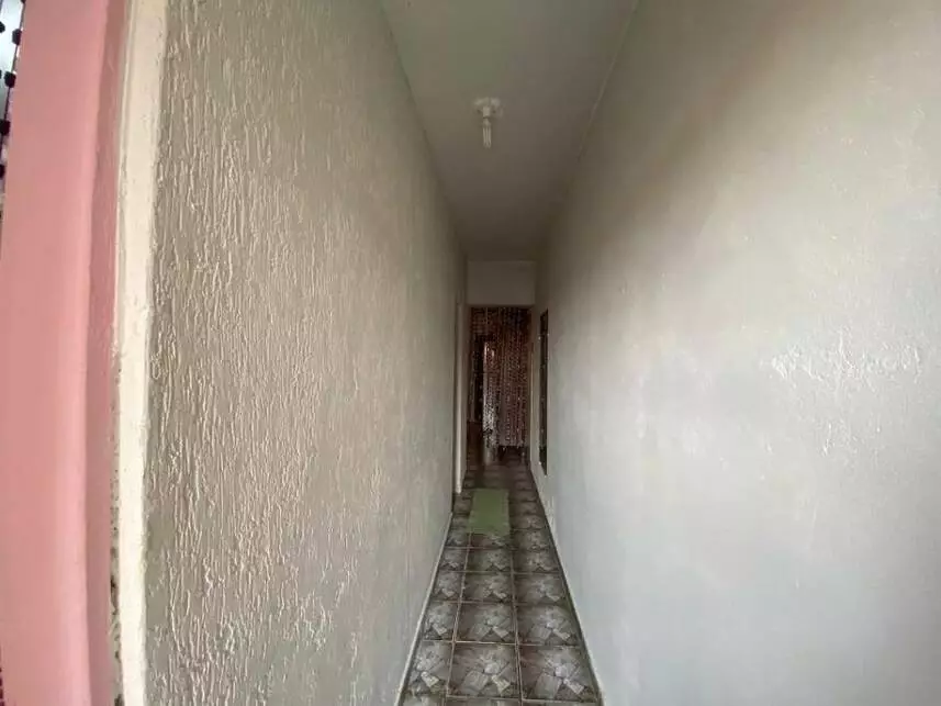 Casa à venda em leilão - leilão extrajudicial - Laranjal Paulista SP - lance mínimo R$ 151.000