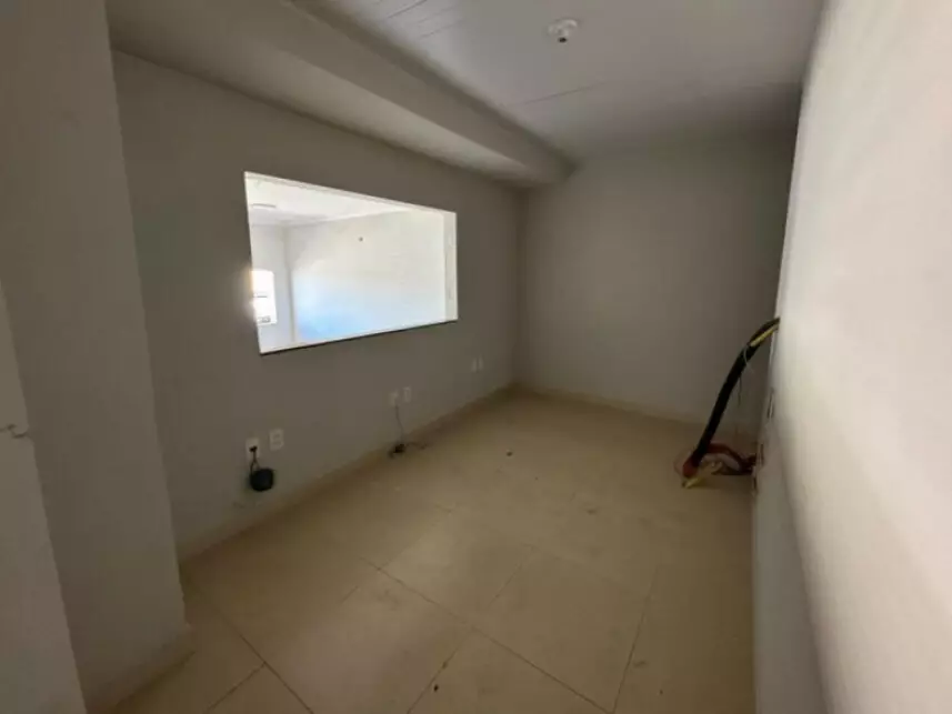 Loja à venda em leilão - leilão extrajudicial - Valparaíso SP - lance mínimo R$ 500.000