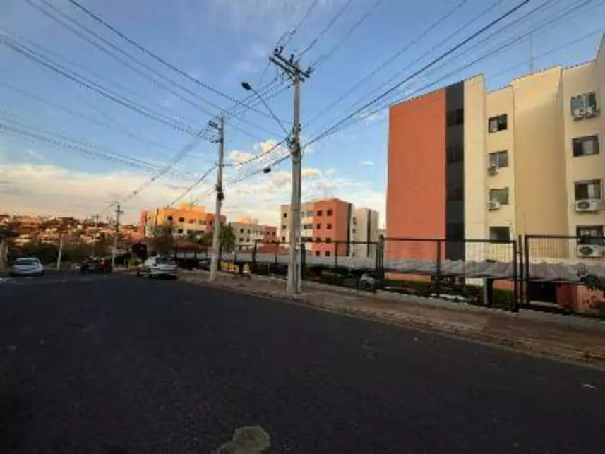 Apartamento à venda em leilão - leilão extrajudicial - Bauru SP - lance mínimo R$ 156.800