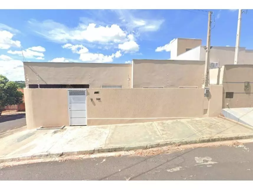 Casa à venda em leilão - leilão extrajudicial - Auriflama SP - lance mínimo R$ 178.200