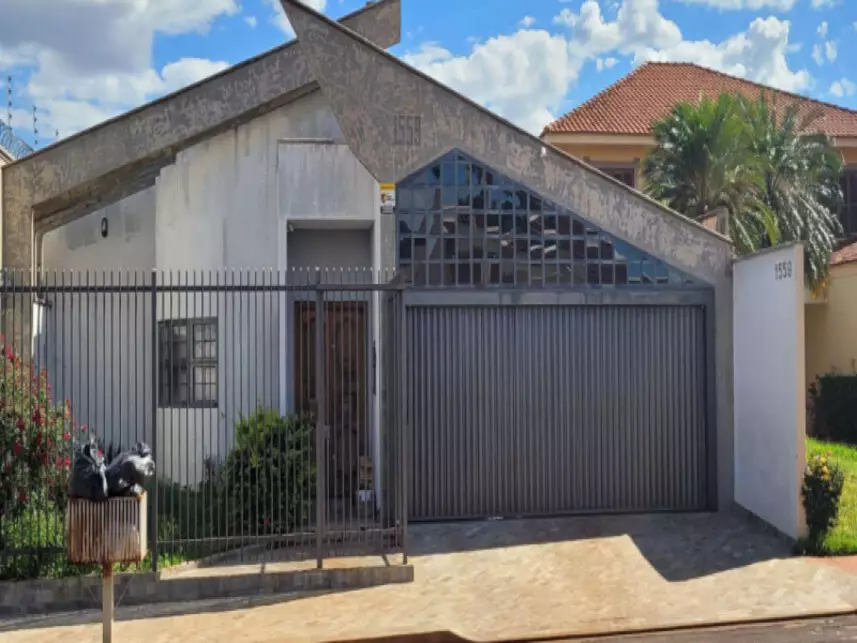 Casa à venda em leilão - leilão extrajudicial - Ituverava SP - lance mínimo R$ 682.425