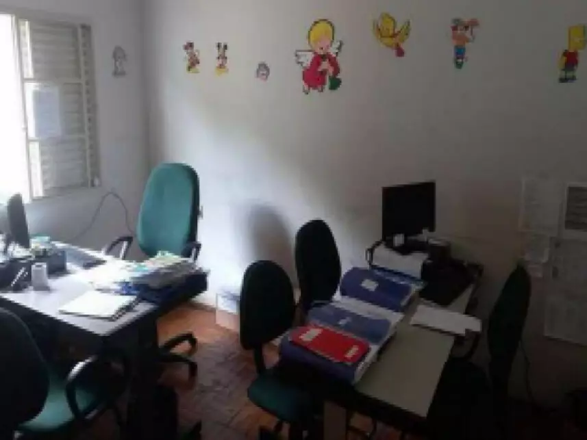 Casa à venda em leilão - leilão extrajudicial - São Sebastião do Paraíso MG - lance mínimo R$ 350.000