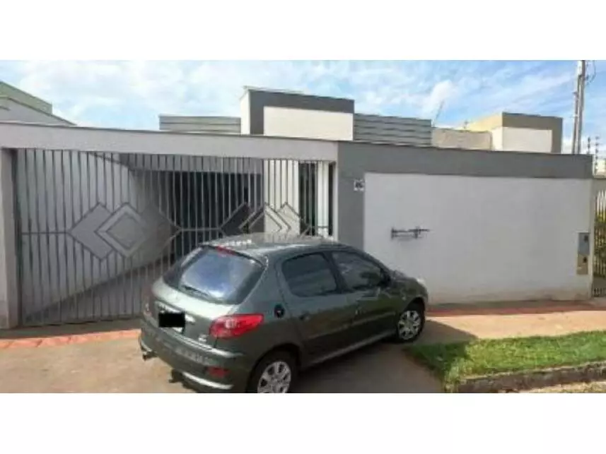 Casa à venda em leilão - leilão extrajudicial - Londrina PR - lance mínimo R$ 250.040