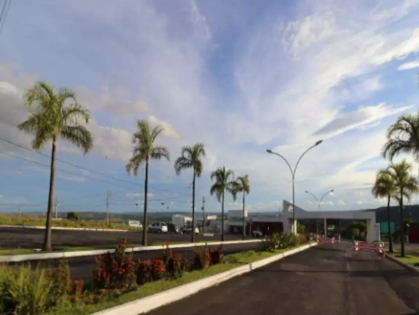 Lote à venda em leilão - leilão extrajudicial - Brasília DF - lance mínimo R$ 477.000