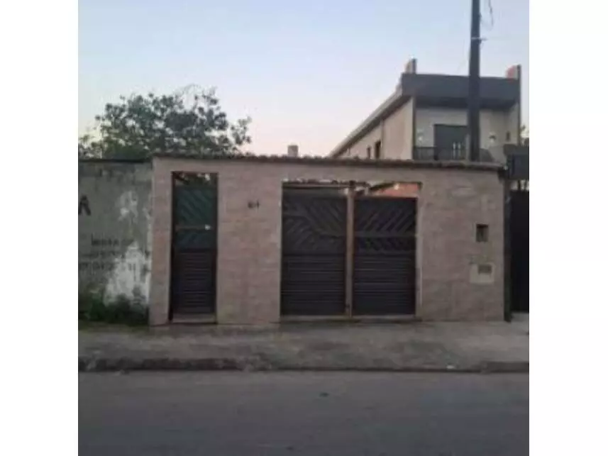 Casa à venda em leilão - leilão extrajudicial - São Vicente SP - lance mínimo R$ 226.480