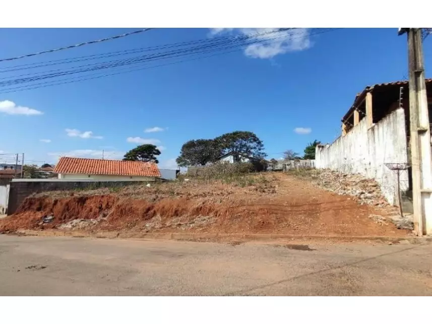 Terreno à venda em leilão - leilão judicial - São Gonçalo do Sapucaí MG - lance mínimo R$ 53.214