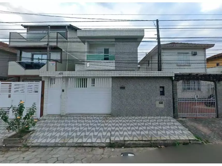 Casa à venda em leilão - leilão extrajudicial - São Vicente SP - lance mínimo R$ 442.500