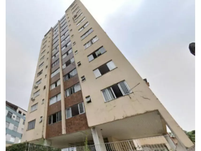 Apartamento à venda em leilão - leilão extrajudicial - Salvador BA - lance mínimo R$ 244.000