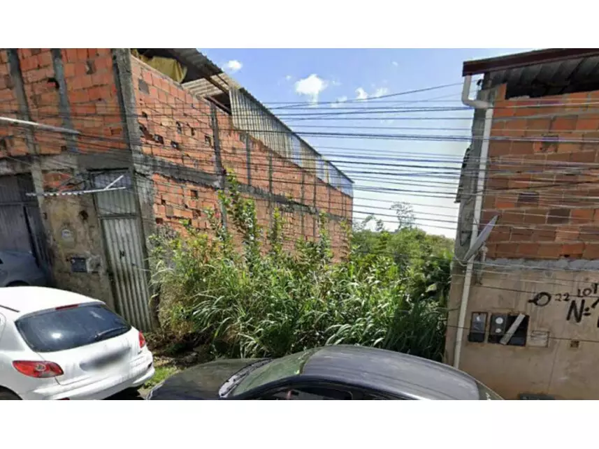 Terreno à venda em leilão - leilão extrajudicial - Salvador BA - lance mínimo R$ 37.000