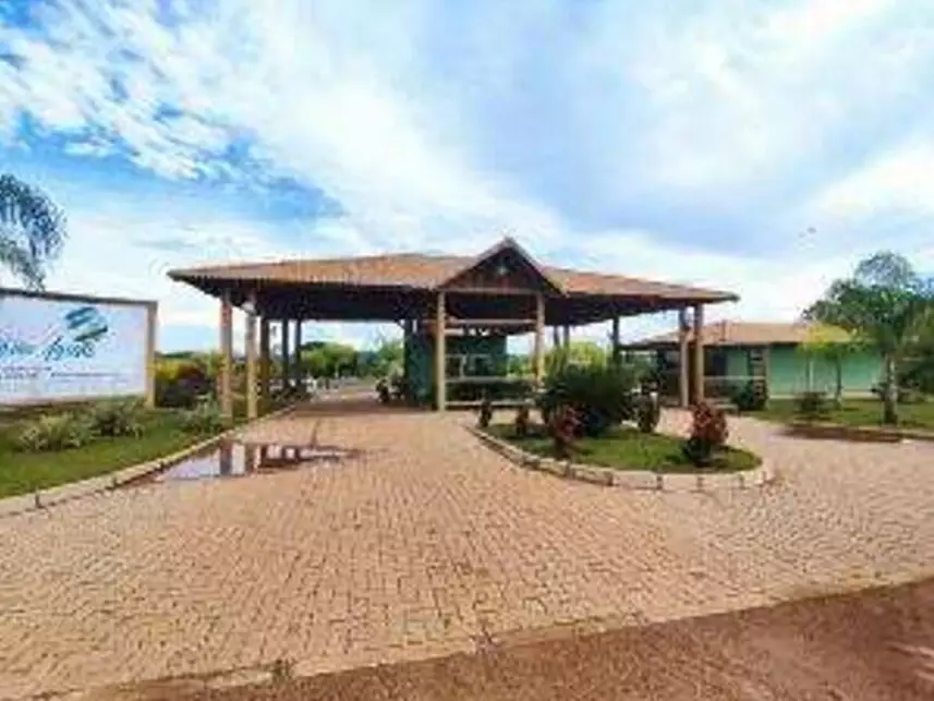 Lote à venda em leilão - leilão extrajudicial - Luziânia GO - lance mínimo R$ 186.800