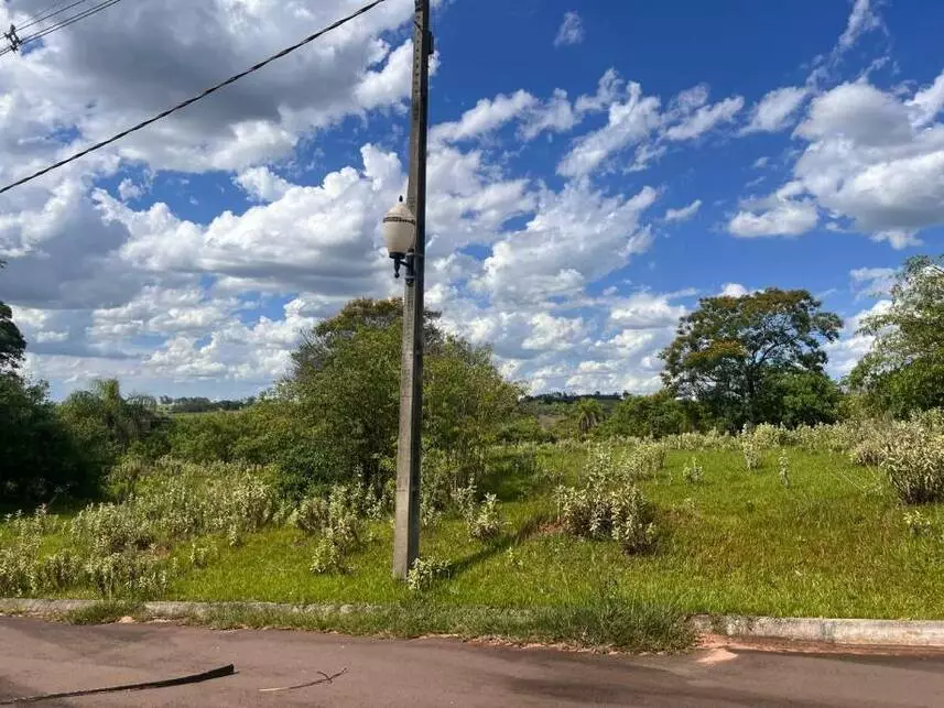 Lote à venda em leilão - leilão extrajudicial - Pérola PR - lance mínimo R$ 51.600