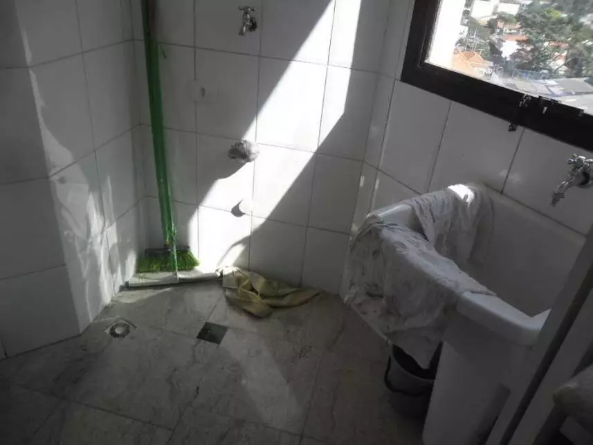 Apartamento à venda em leilão - leilão extrajudicial - São Paulo SP - lance mínimo R$ 1.036.800