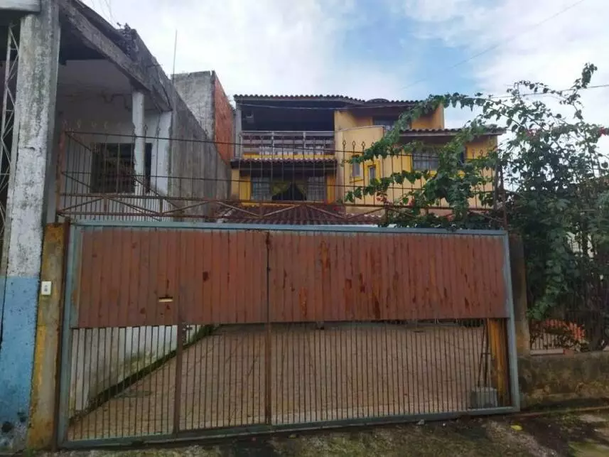 Casa à venda em leilão - leilão extrajudicial - Porto Alegre RS - lance mínimo R$ 540.000