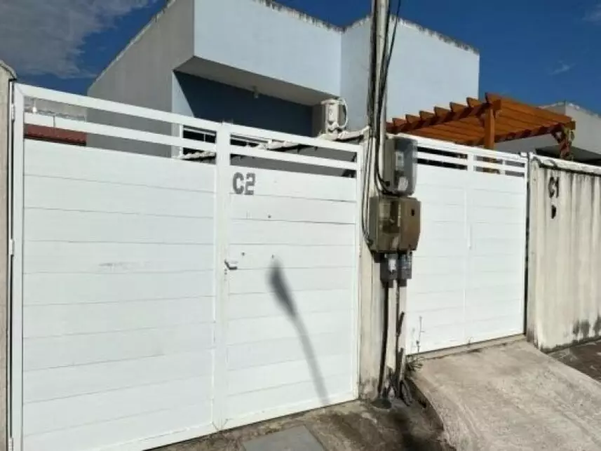 Casa à venda em leilão - leilão extrajudicial - Rio das Ostras RJ - lance mínimo R$ 161.540