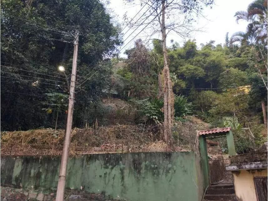 Lote à venda em leilão - leilão extrajudicial - Duque De Caxias RJ - lance mínimo R$ 149.000
