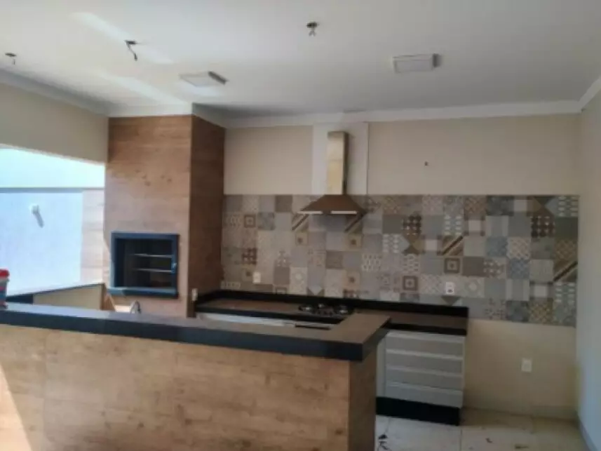 Casa à venda em leilão - leilão extrajudicial - Araçatuba SP - lance mínimo R$ 1.690.000