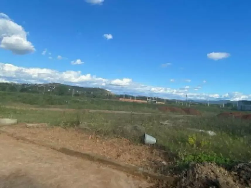 Lote à venda em leilão - leilão extrajudicial - Itaberaba BA - lance mínimo R$ 297.675