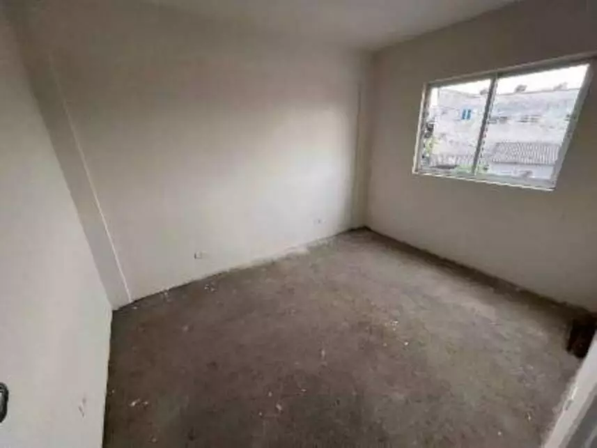 Apartamento à venda em leilão - leilão extrajudicial - Curitiba PR - lance mínimo R$ 265.000