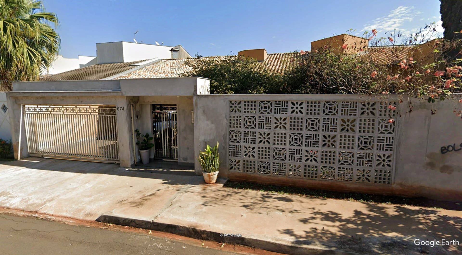 Imóvel c/ 550m² no Jardim San Remo em Londrina/PR - leilão judicial - Londrina PR - lance mínimo R$ 1.500.000