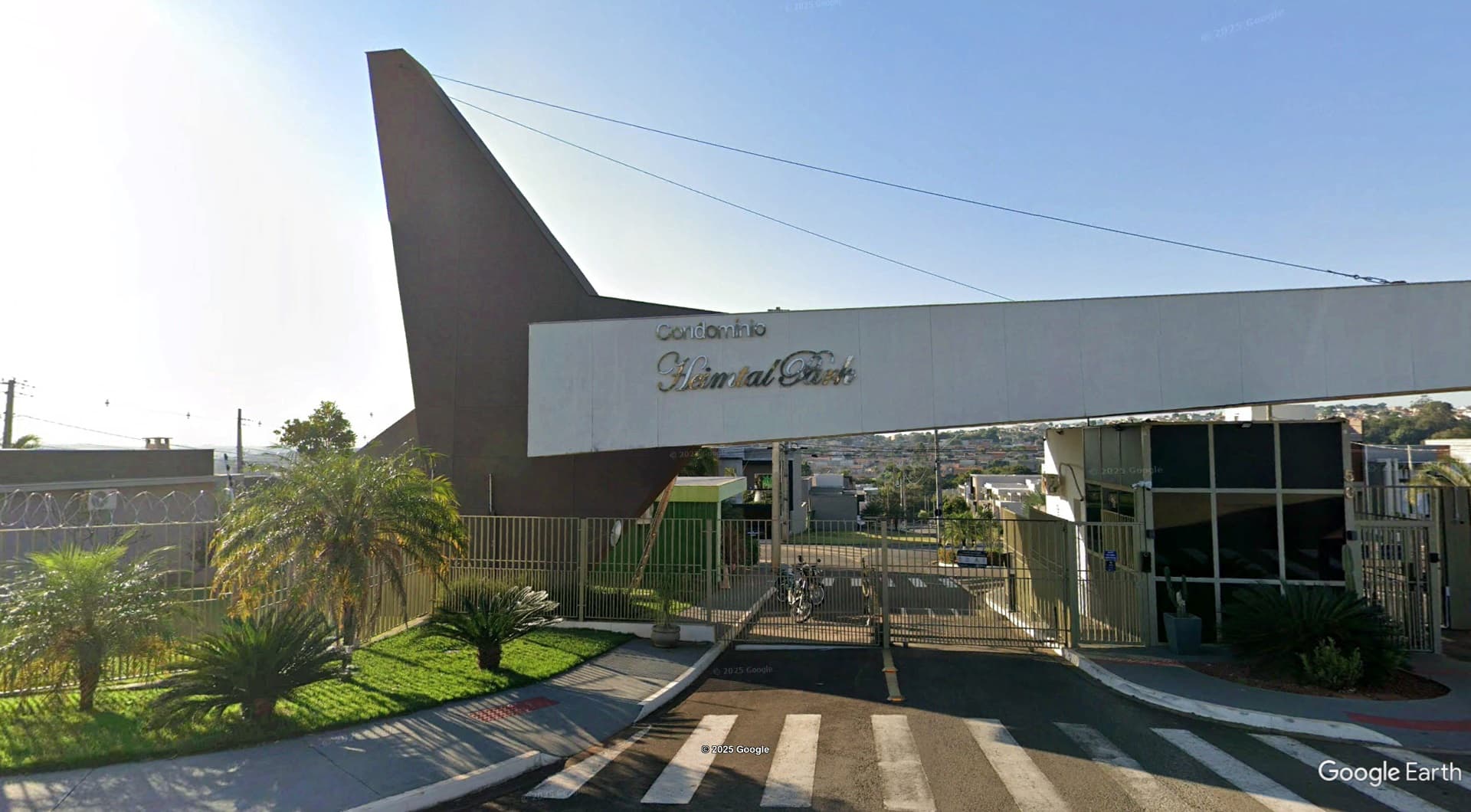 Imóvel c/ 293,15m² no Cond. Res. Heimtal Park em Londrina/PR - leilão judicial - Londrina PR - lance mínimo R$ 95.000