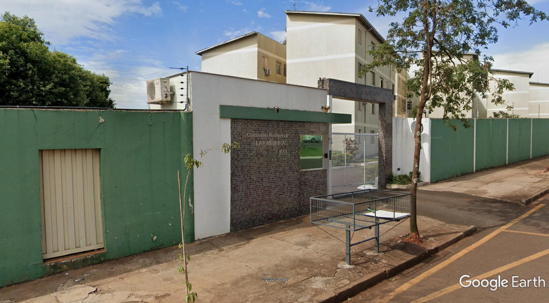 Apto nº 03 do Conj. Res. Laranjeiras em Londrina/PR - leilão judicial - Londrina PR - lance mínimo R$ 129.715