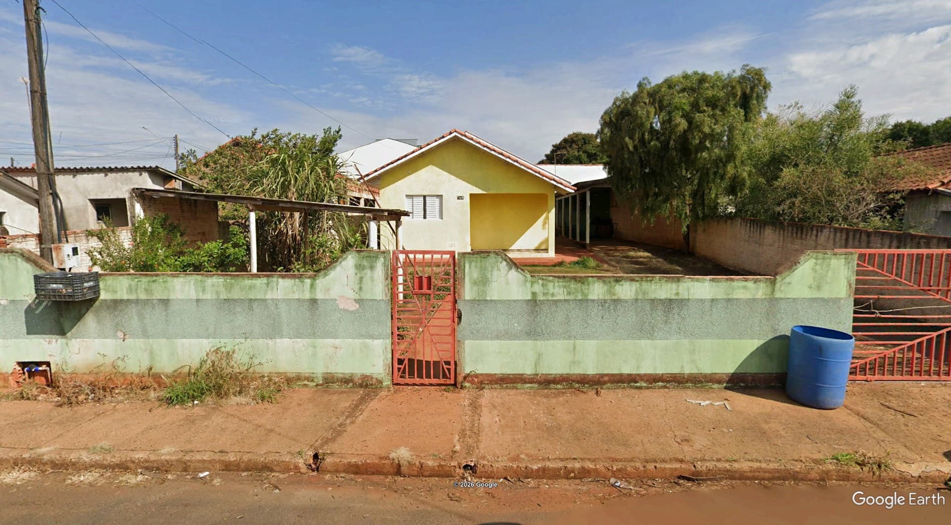 Imóvel c/ 450m² em Nova Santa Bárbara/PR - leilão judicial - Não informado BR - lance mínimo R$ 174.167