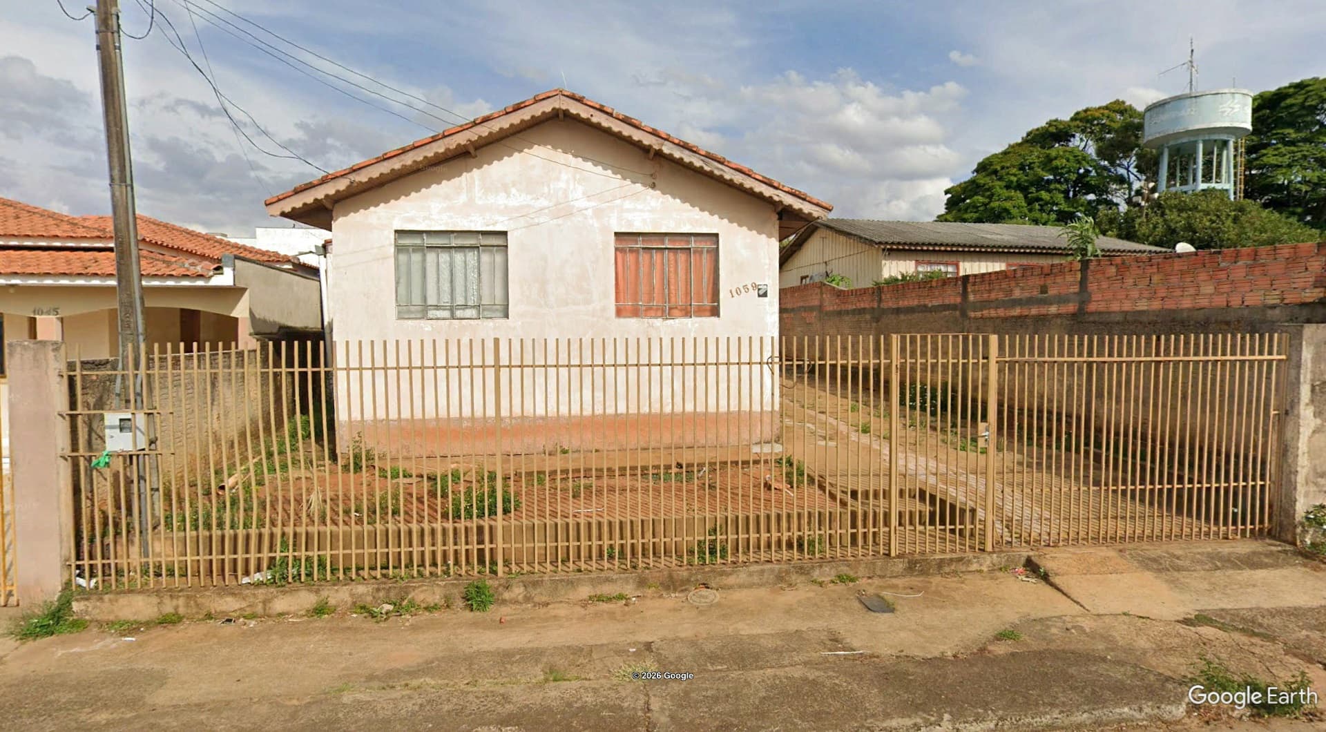 Imóvel c/ 327m² no Lot. Santo Antônio de Pádua em Ibaiti/PR - leilão judicial - Ibaiti PR - lance mínimo R$ 110.000