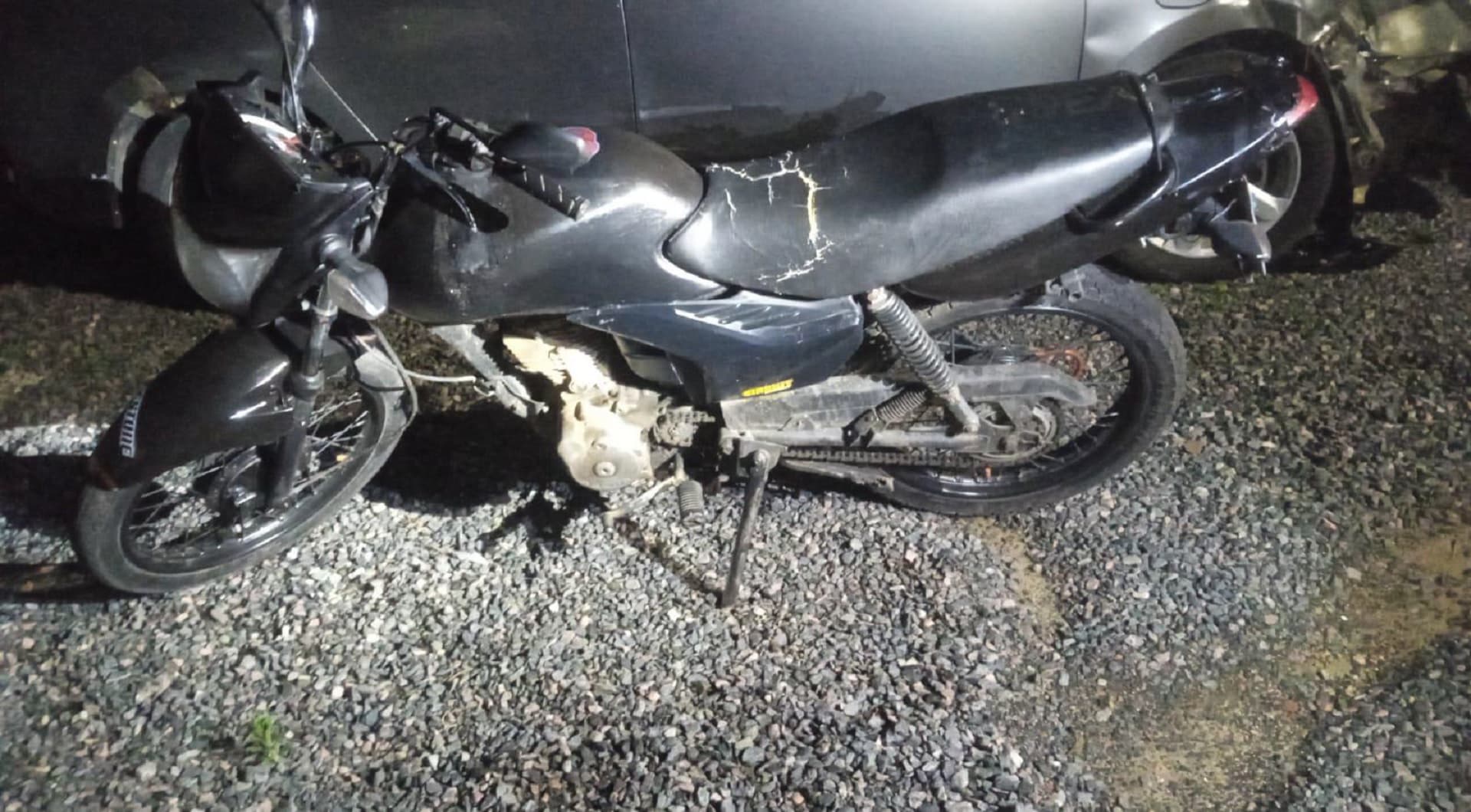 Sucata - Honda CG 125 FAN, 17/17 em Palmeira/PR - leilão judicial - Palmeira PR - lance mínimo R$ 240